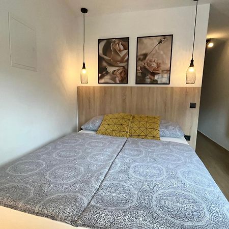 Apartmani Audacia Crikvenica Bagian luar foto